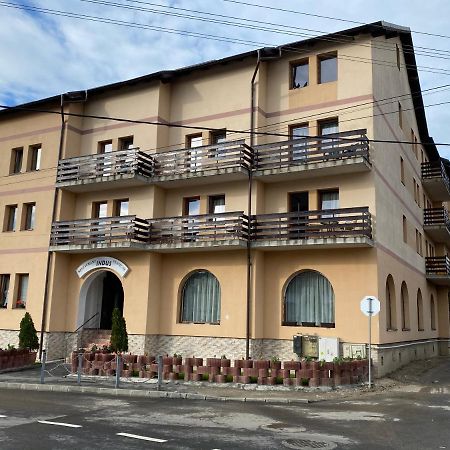 Pensiune Restaurant Indus Ocna Sibiului Exterior photo