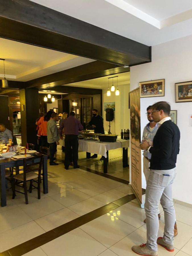 Pensiune Restaurant Indus Ocna Sibiului Exterior photo